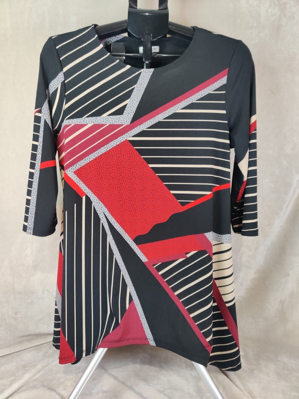 Vintage Seven Forty Two Blouse Women's Size Small Abstract Geometric Round Neck